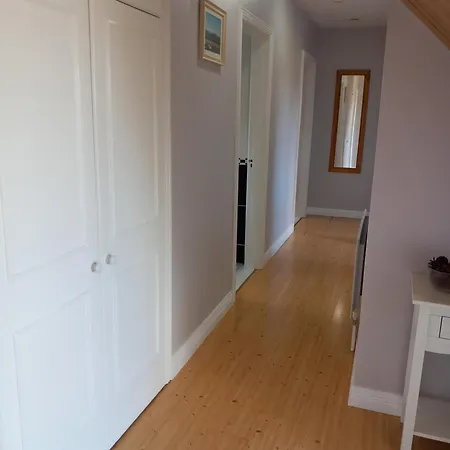 View House *